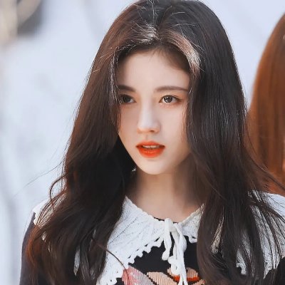 踏浪女人海报